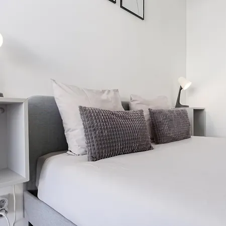 Cacilhas Riverview! Apartment *