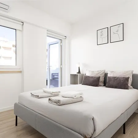 Apartment Cacilhas Riverview! Almada