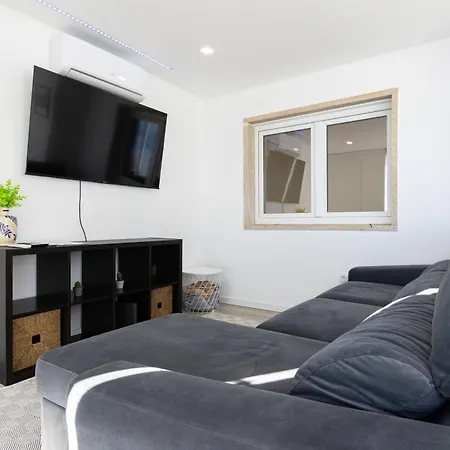 Cacilhas Riverview! Apartament *