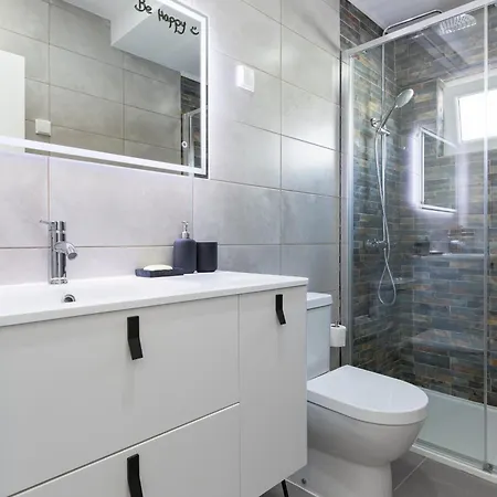 شقة Cacilhas Riverview! *