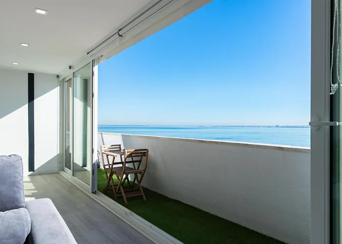 Cacilhas Riverview! Almada