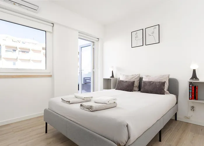 Apartamento Cacilhas Riverview! Almada